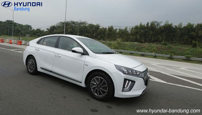 Tes Drive Mobil Listrik Hyundai PP Jakarta-Bali