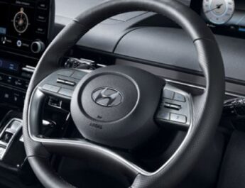Semi-punched Leather-wrapped Steering Wheel